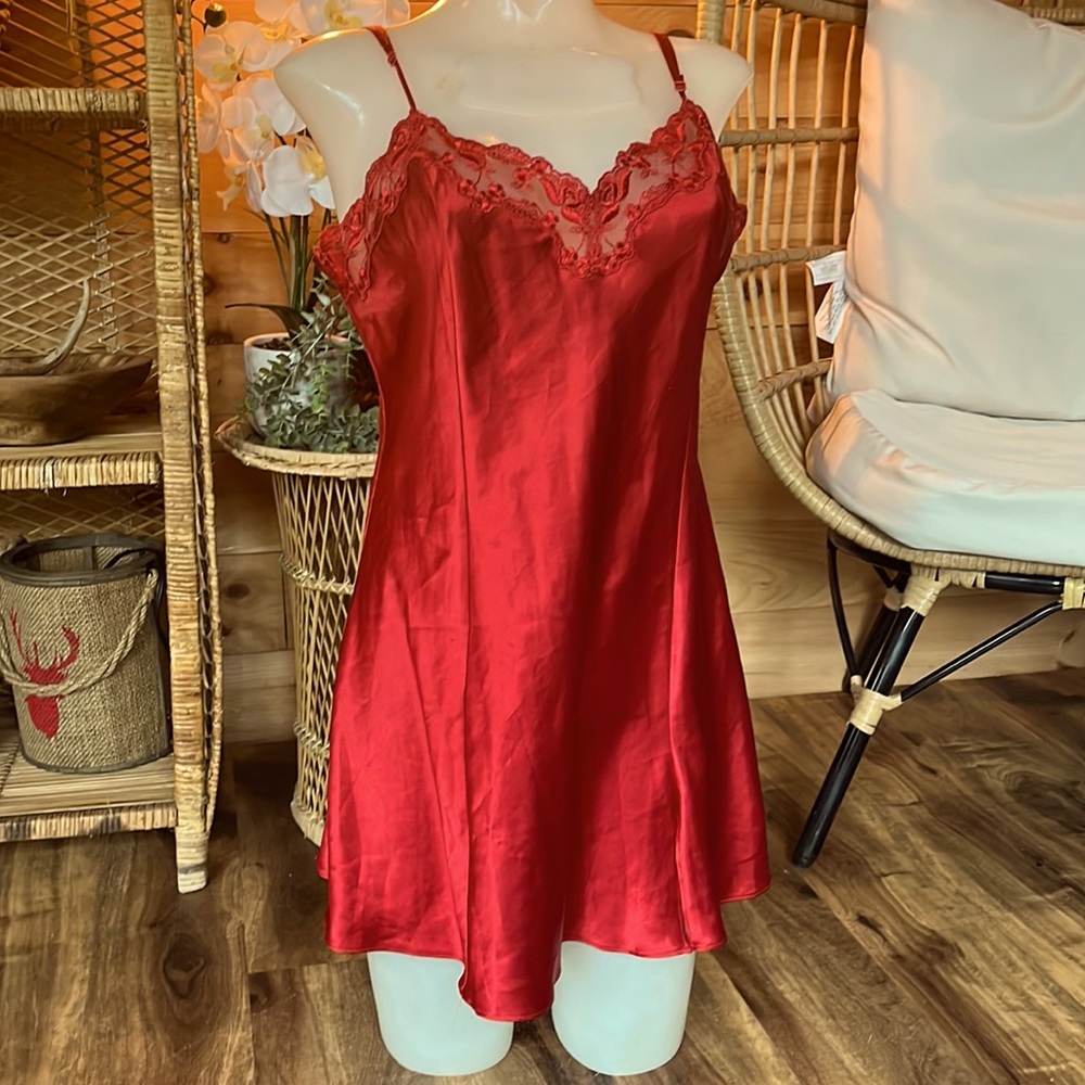 Victoria’s Secret size medium